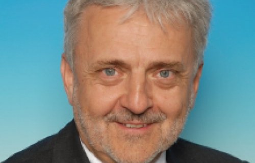 Dr. Jurgen Simon